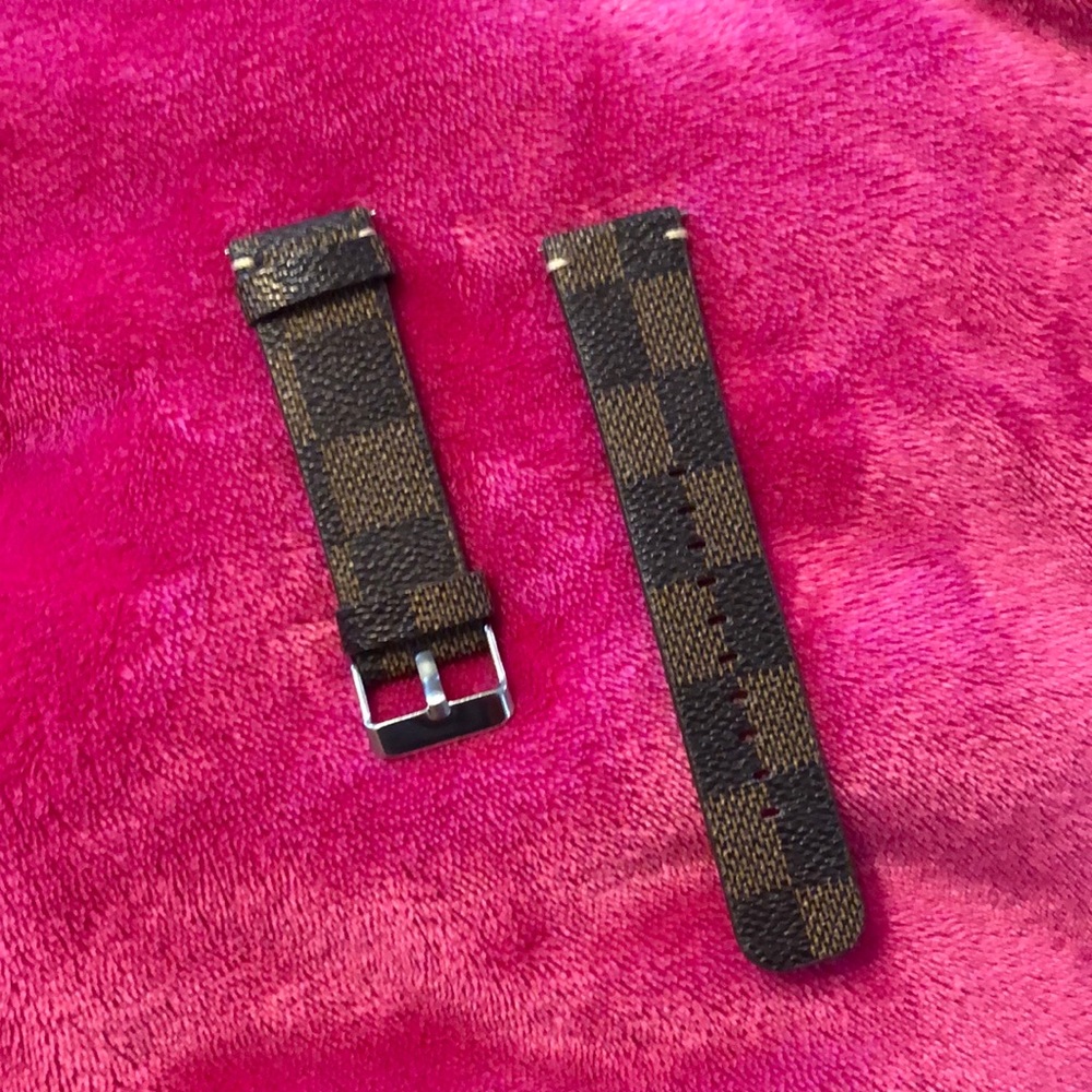 Fitbit Versa band!